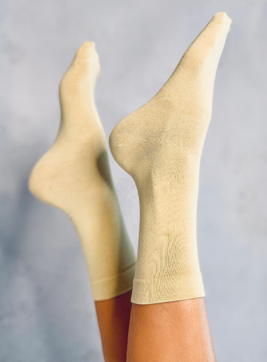 Hohe Damensocken Hellelfenbein