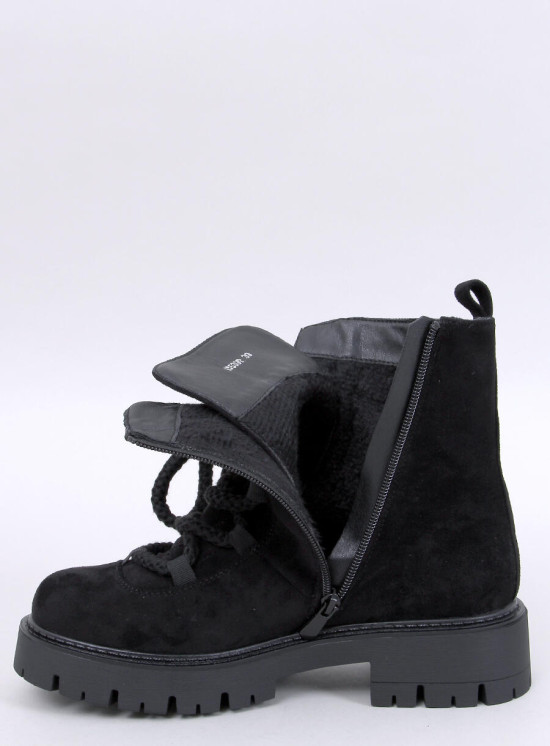 Stiefeletten mit dicken Schnürsenkeln Schwarz