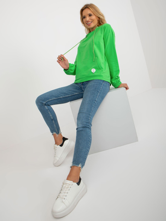 Grüne Sweatshirt mit Kapuze und Aufnäher