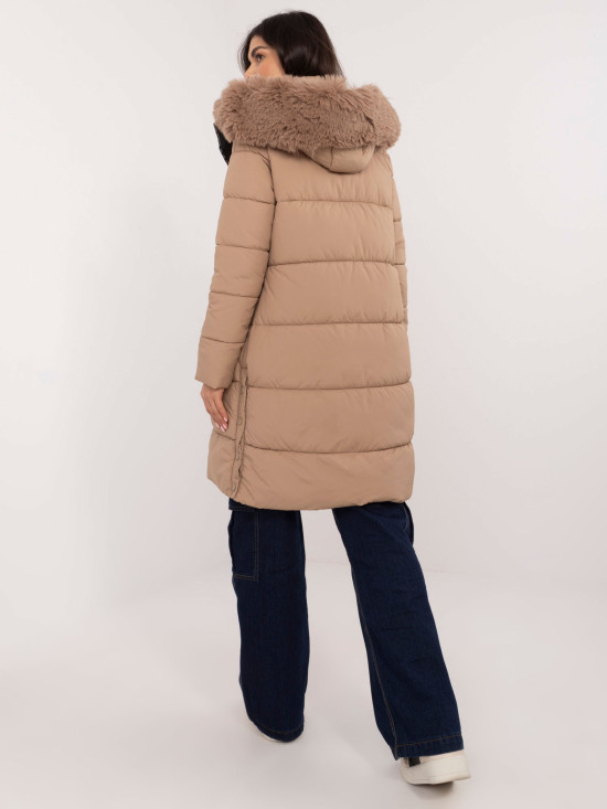 Beige Winterjacke mit Kapuze