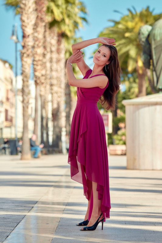 Asymmetrisches Kleid mit Wickelausschnitt in Bischofslila