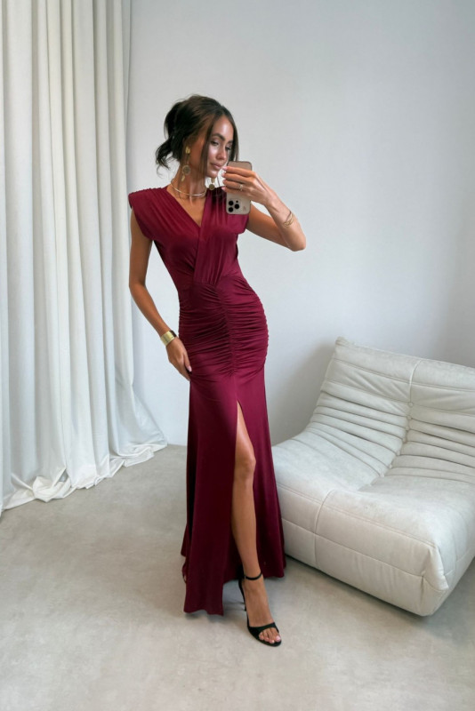 Noelia – Maxi-Kleid in Bordeaux