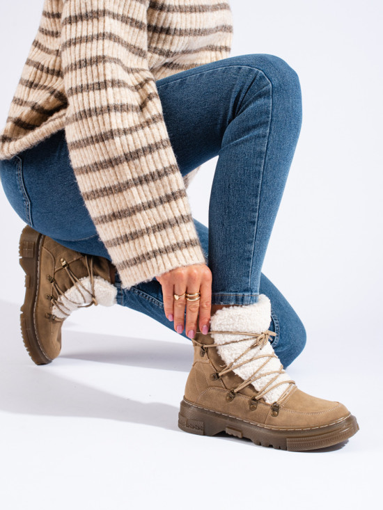 Beige Damen Schneestiefel mit Lammfell Shelovet