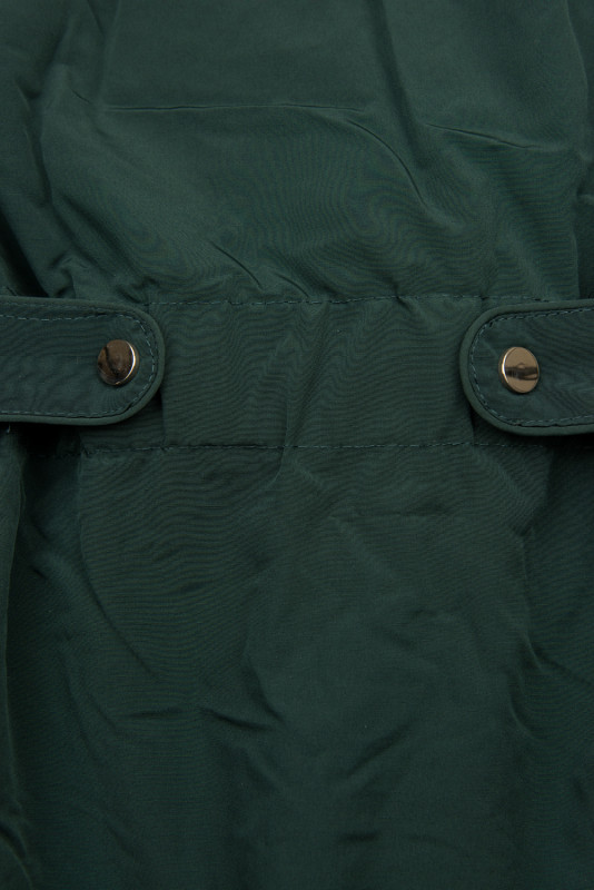 Winterparka mit Gummi in der Taille grün