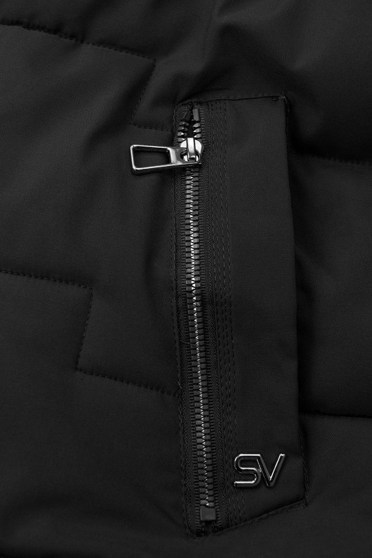 Gesteppte Winterjacke im verlängerten Schnitt, Schwarz