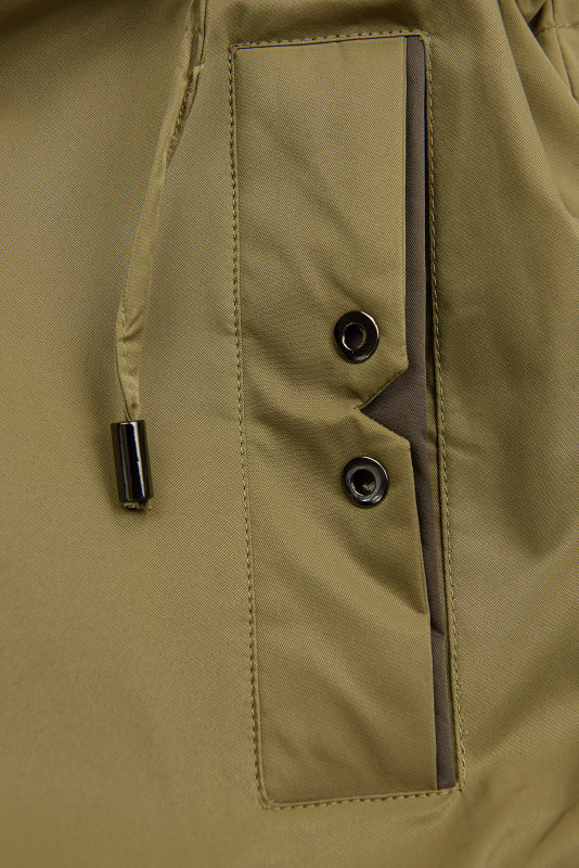 Übergangsmantel im verlängerten Schnitt Sandbeige