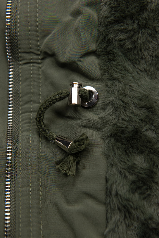 Winterparka mit Fellimitat olivegrün