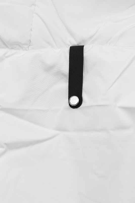 Leichte Übergangsjacke weiß