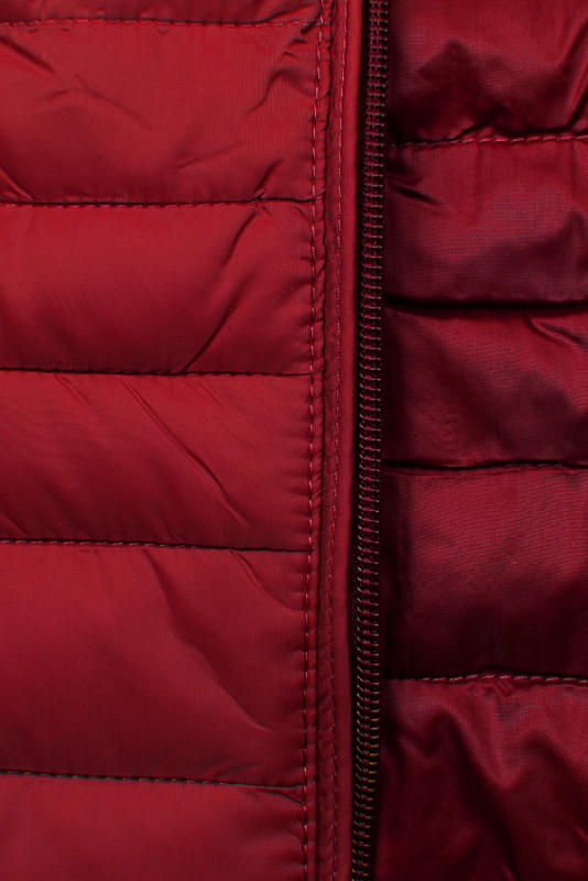 Steppjacke mit Kapuze Weinrot