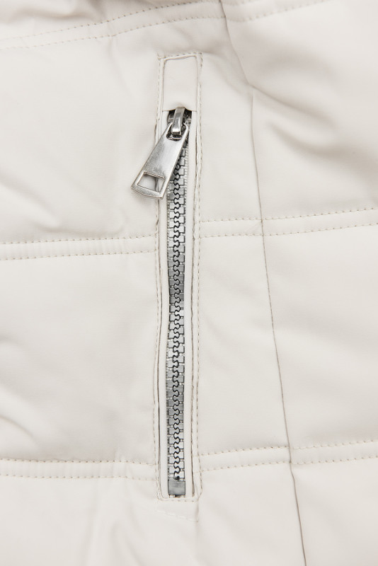 Sportlich, trendige Wendejacke ecru/anthrazit