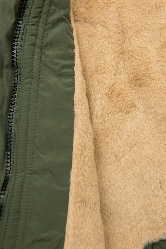 Parkajacke mit Teddy-Futter khaki