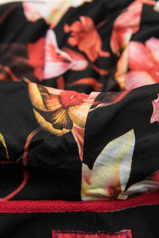 Kapuzenjacke mit Blumen-Optik schwarz