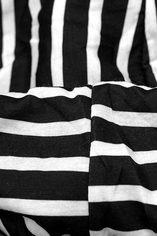 Sweatshirt/Sweatkleid mit Kapuze schwarz