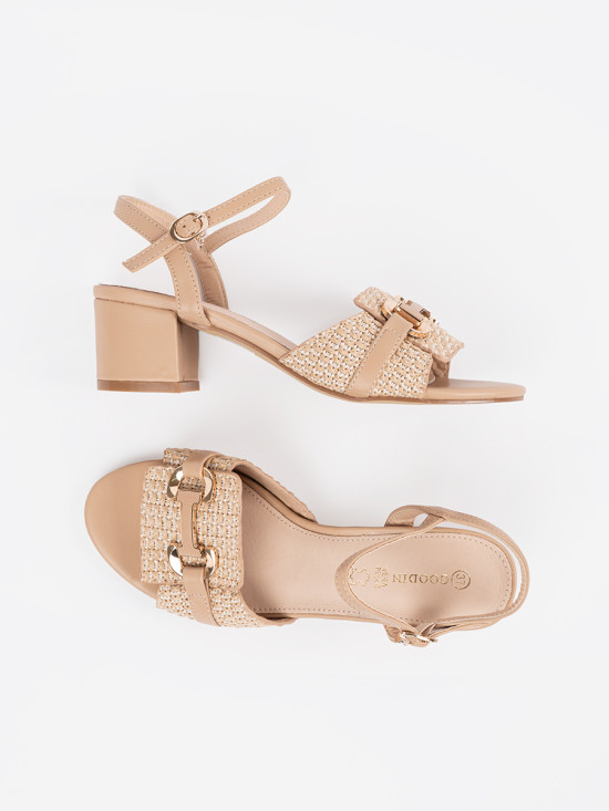 Beige Damen Sandalen mit mittelhohem Absatz