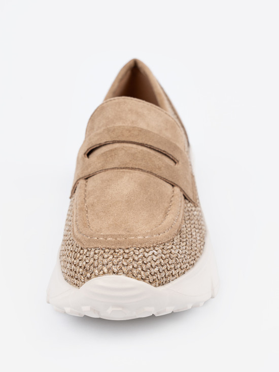 Beige Halbschuhe mit dicker Sohle