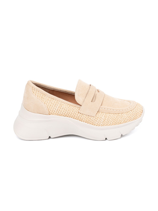 Helle beige Halbschuhe mit dicker Sohle