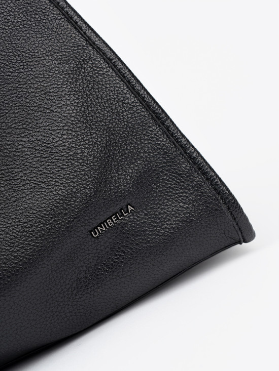 Klassische schwarze Umhängetasche