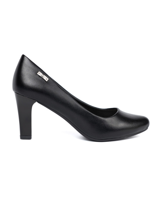 Stilvolle schwarze Pumps
