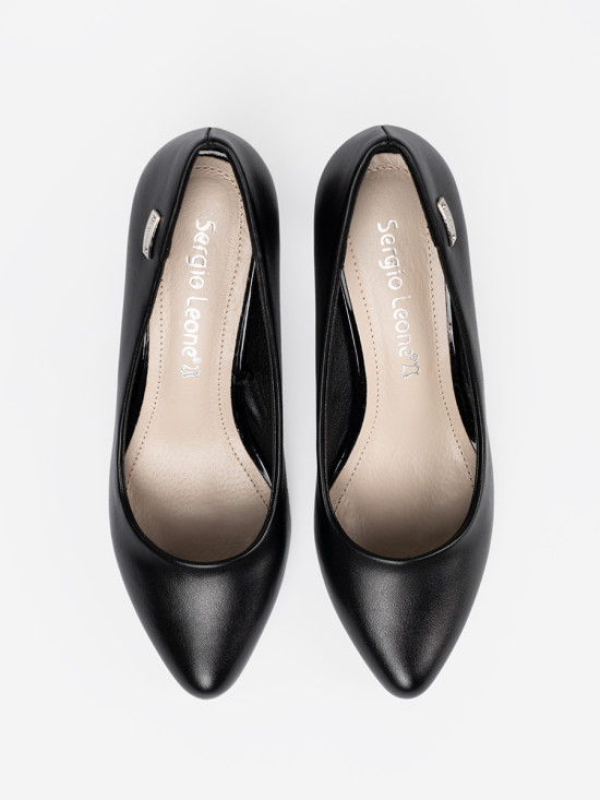 Stilvolle schwarze Pumps