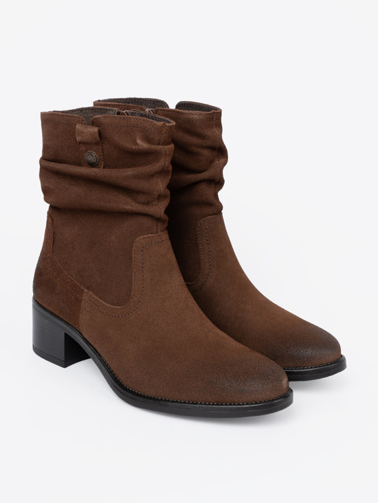 Braune Leder Stiefeletten mit gerafftem Schaft von Sergio Leone