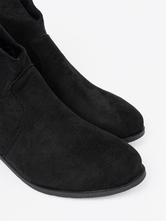 Schwarze Wildleder Stiefeletten