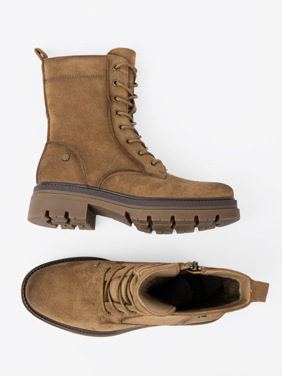 Klassische Wildleder Worker in Braun