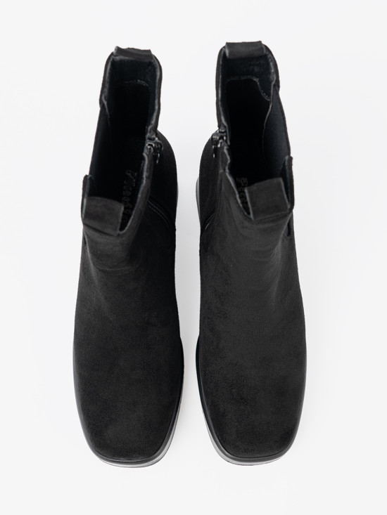 Elegante Stiefeletten mit Blockabsatz und elastischen Einsätzen