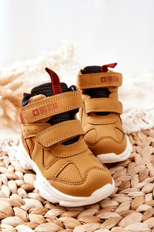 Trekking-Stiefelette aus Kunstleder mit Klettverschluss, gelb
