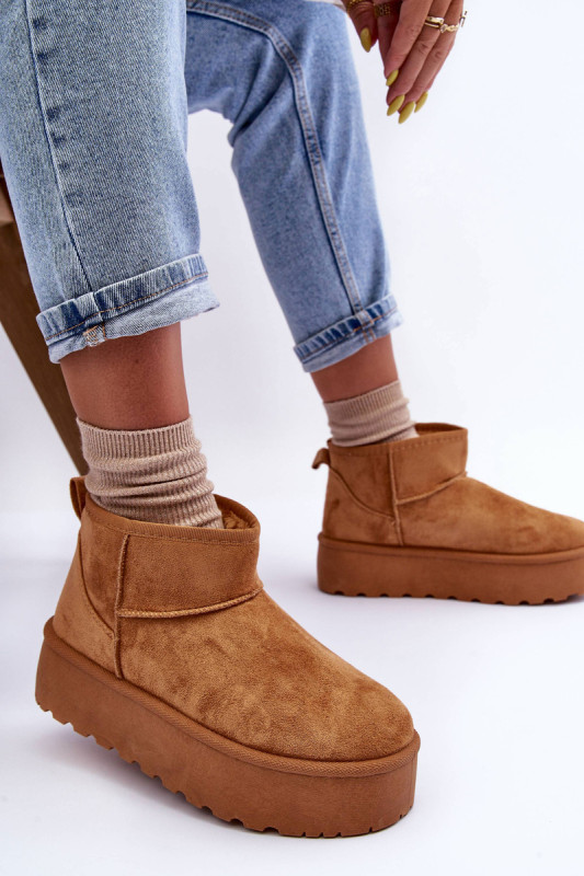 Braune Schneestiefel aus Veloursleder mit Plateau