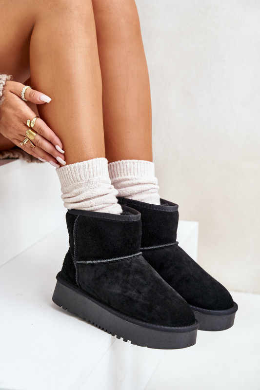 Schwarze Schneestiefel aus Veloursleder mit Plateau