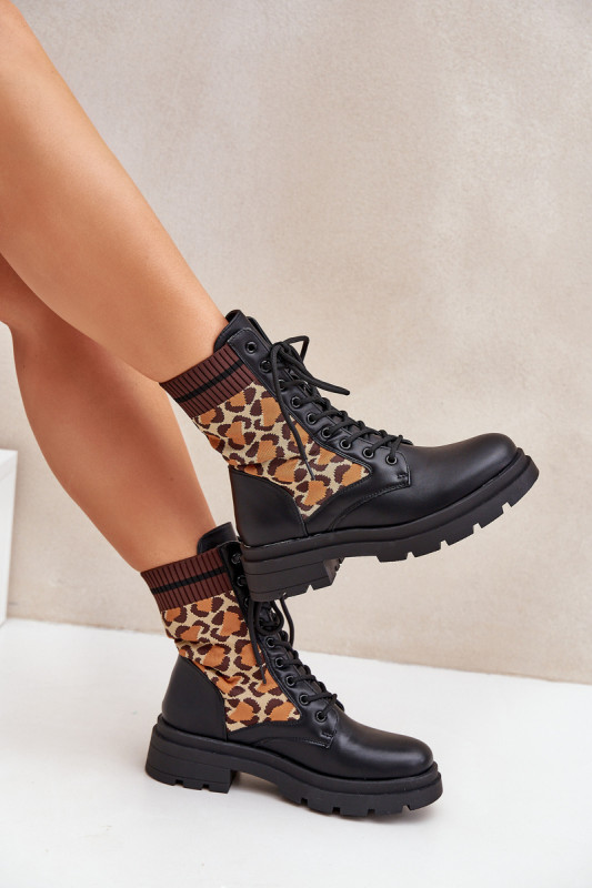 Schwarze Ankle-Boots mit Leopardenmuster und Sockeneinsatz