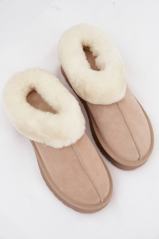 Beige Wildleder-Snowboot mit Fell