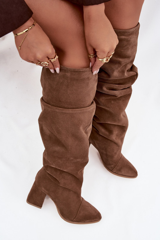 Overknee-Stiefel aus Veloursleder mit Blockabsatz, braun