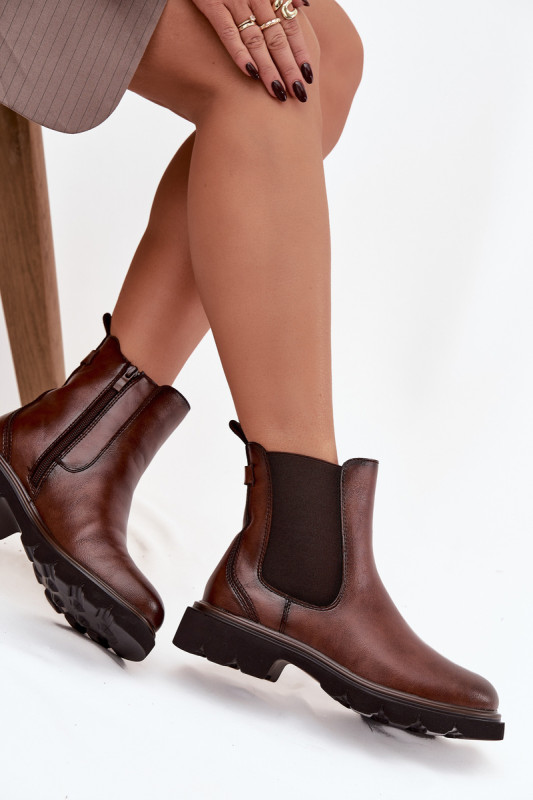 Gefütterte braune Stiefelette mit Reißverschluss