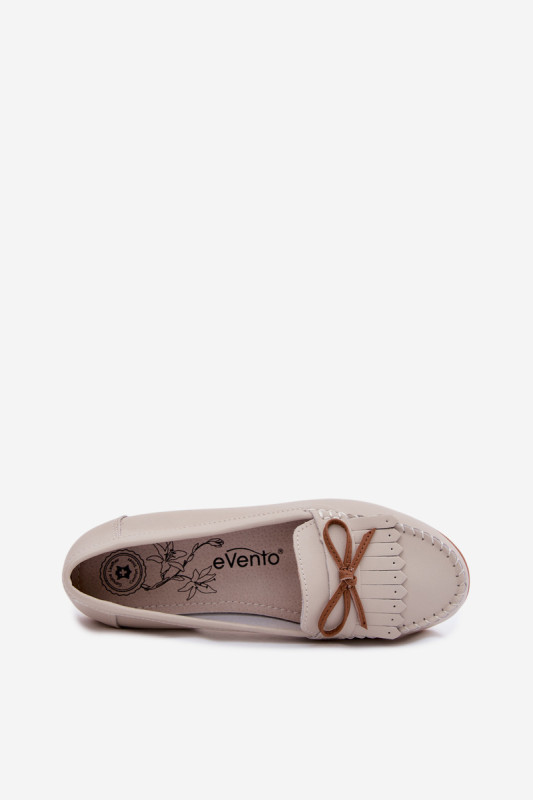 Beige Mokassins aus Naturleder