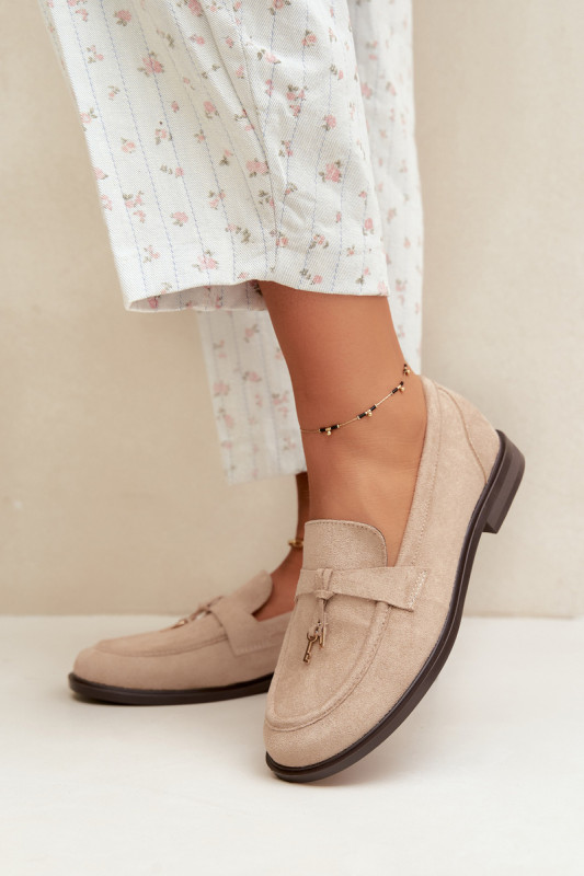 Beige Mokassins aus Kunstveloursleder