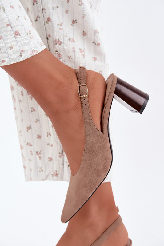 Beige Pumps mit offener Ferse und Blockabsatz