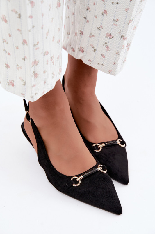 Schwarze Pumps mit offener Ferse und niedrigem Absatz