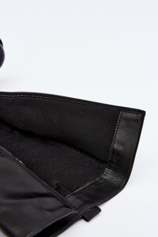 Schwarze Overknee-Stiefel mit dekorativem Detail und Reißverschluss