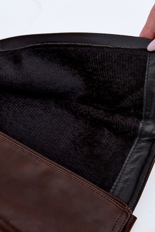 Gefütterte braune Stiefel mit Blockabsatz aus Kunstleder