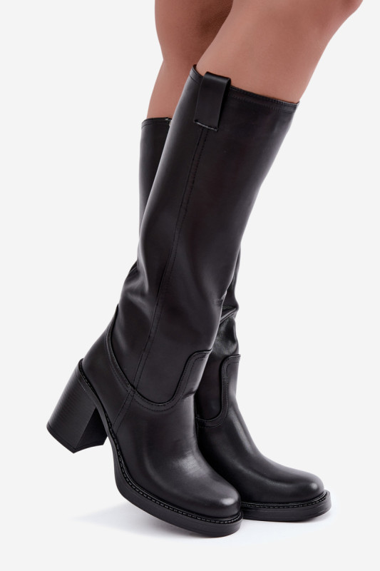 Gefütterte schwarze Stiefel mit Blockabsatz aus Kunstleder