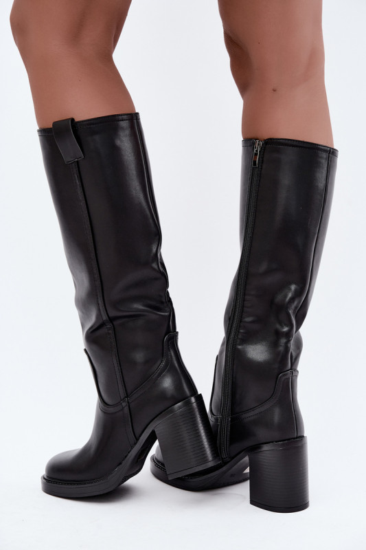 Gefütterte schwarze Stiefel mit Blockabsatz aus Kunstleder