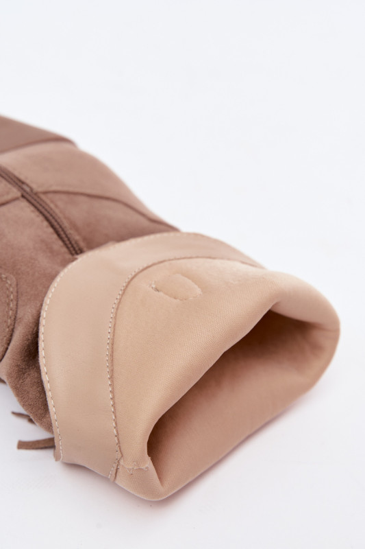 Beige Stiefelette mit Fransen und Absatzverzierung