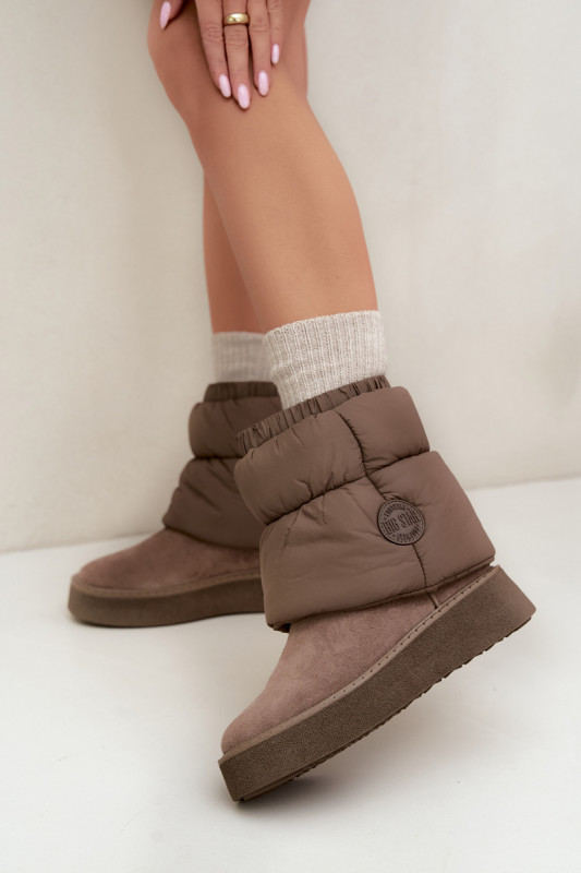 Beige Schneestiefel aus Veloursleder mit Plateau