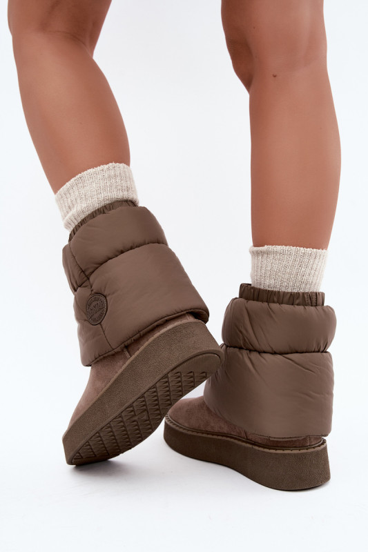 Beige Schneestiefel aus Veloursleder mit Plateau
