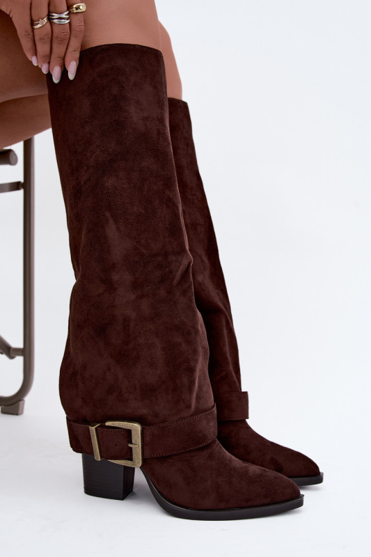 Stiefel mit Blockabsatz, umgeschlagenem Schaft und Schnalle, braun