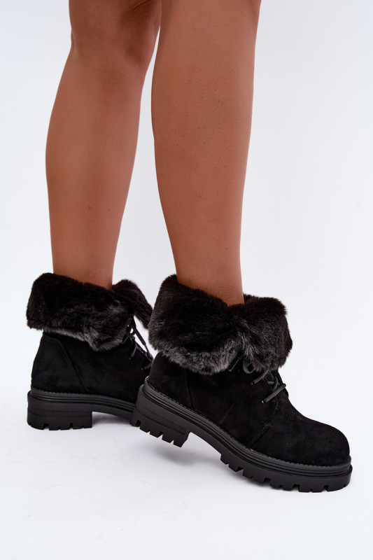 Schwarze gefütterte Ankle-Boots aus Wildlederimitat