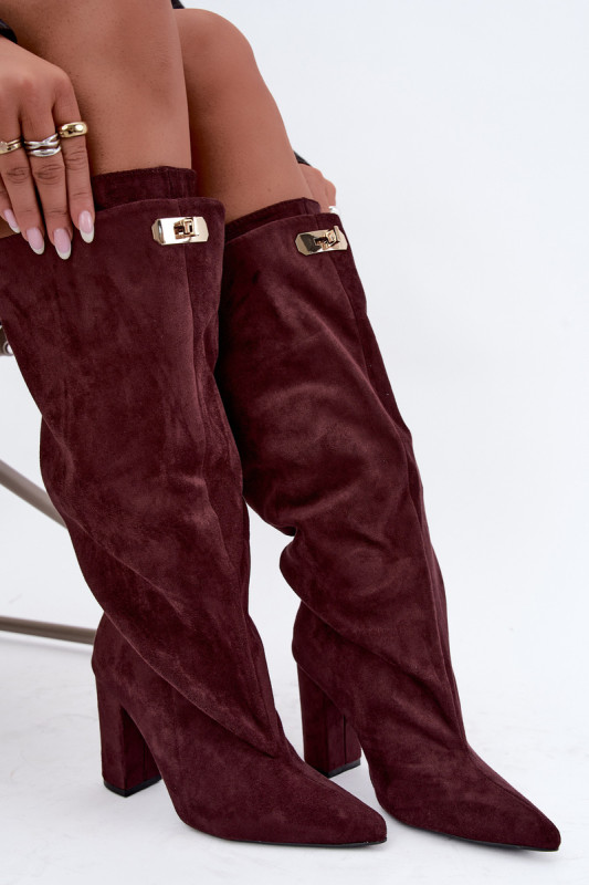 Gefütterte Overknee-Stiefel aus rotem Veloursleder mit Blockabsatz
