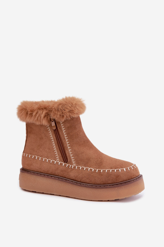 Schneestiefel mit Ziernähten und Fellbesatz camel