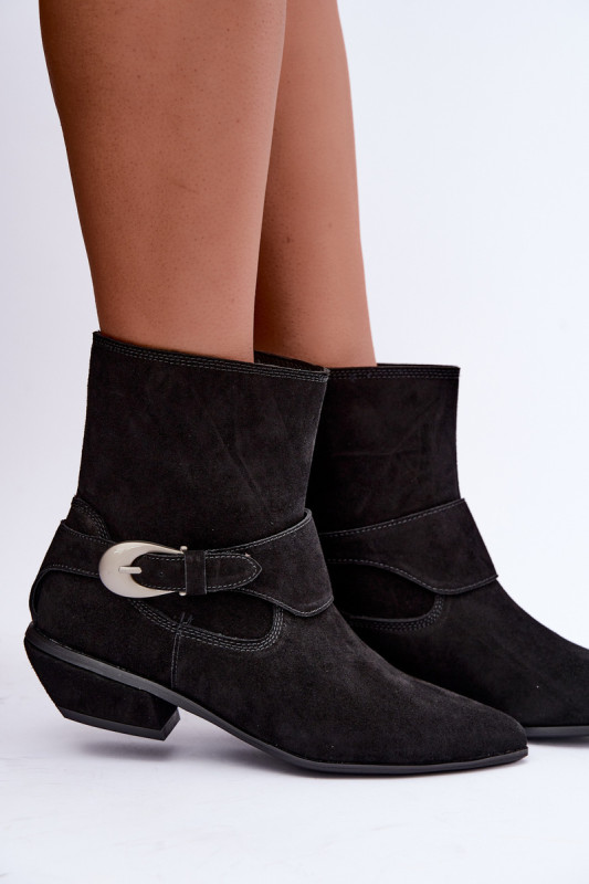 Gefütterte schwarze Ankle Boots aus echtem Veloursleder